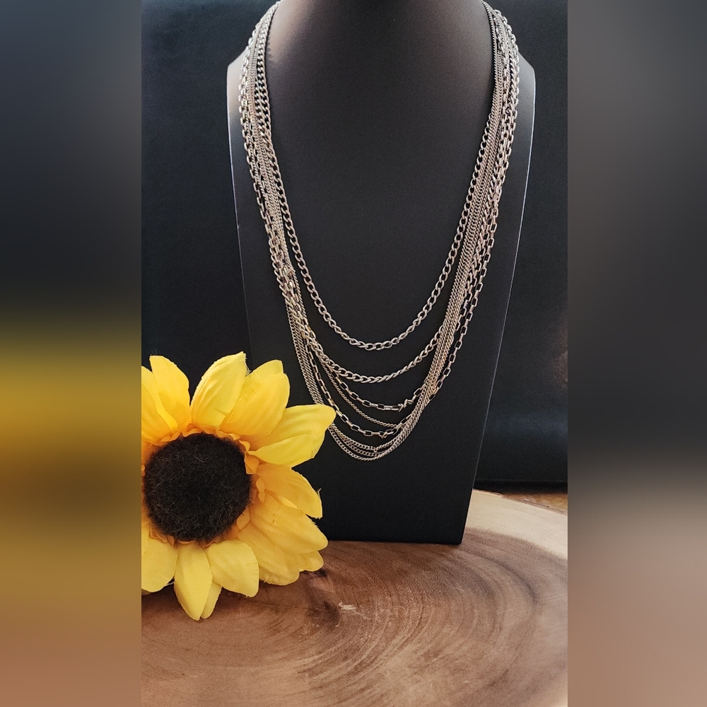 Vintage Silver Toned 8 Multi-Chain Layered Necklace With Glass Faceted Beads